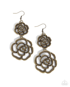 Reminiscent Rosette - Brass Paparazzi Accessofries