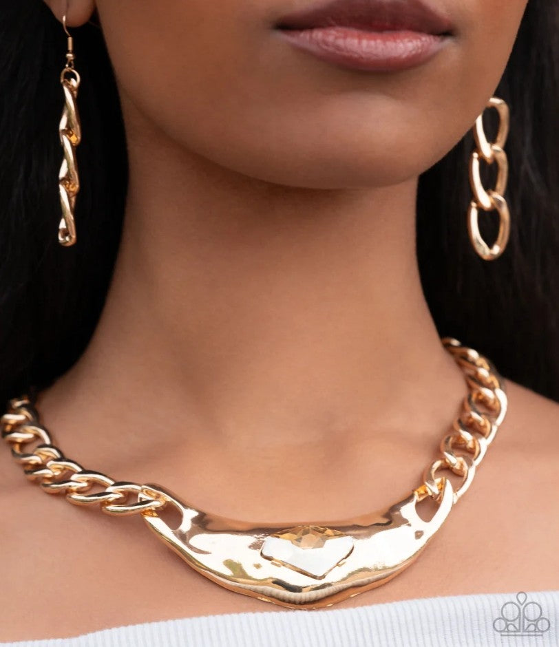 Peak of Pizzazz - gold - Paparazzi necklace